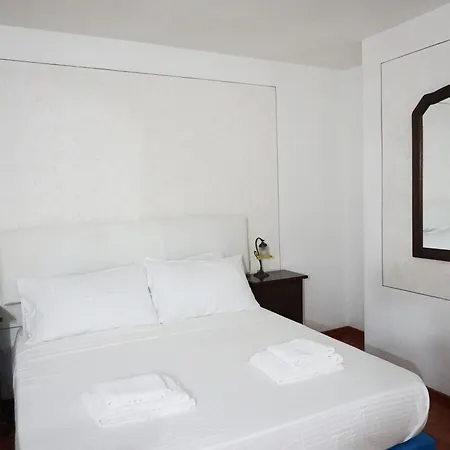 Plebiscito Historic House Apartment Naples